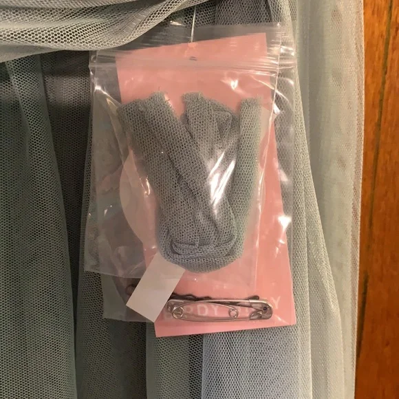 Bridesmaid dress (color: SAGE) - Picture 5 of 11